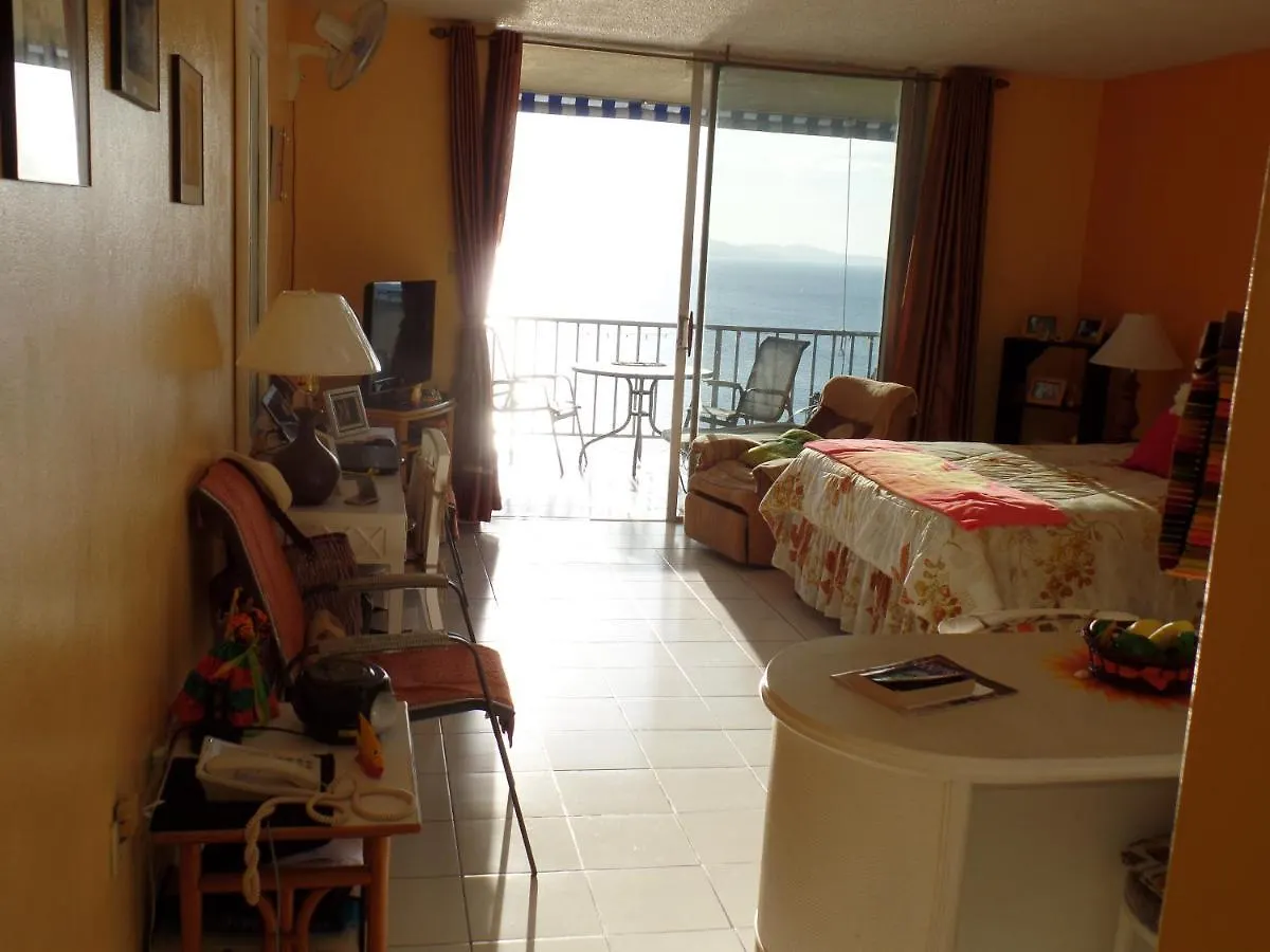 Penthouse Studio @ Montego Bay Club Resort