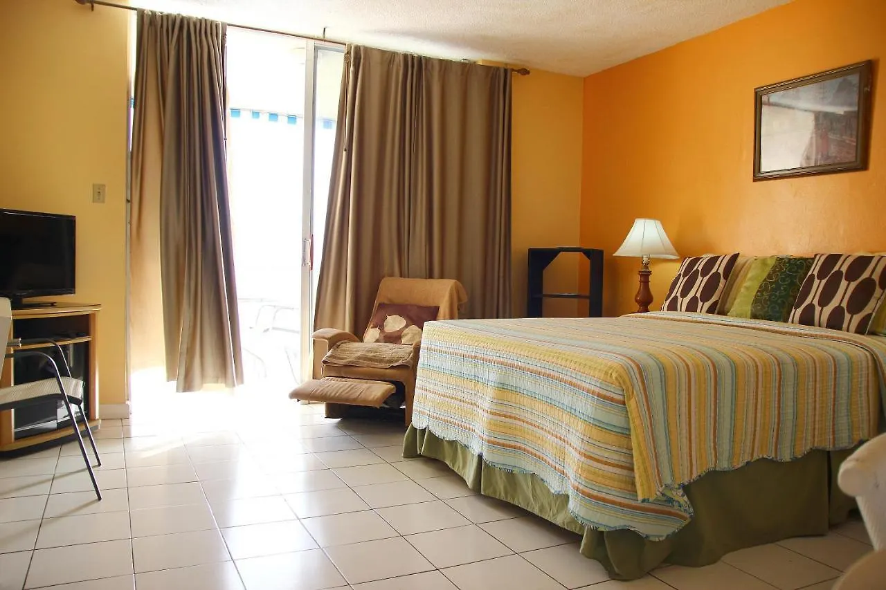 Penthouse Studio @ Montego Bay Club Resort شقة